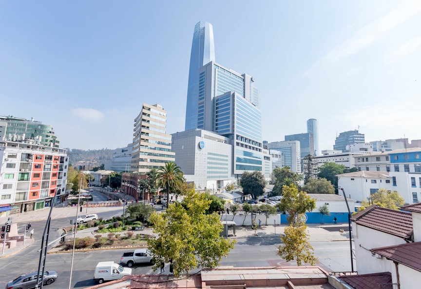 Costanera Center, Vivir en Providencia